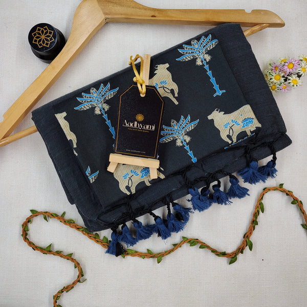 Grey Handloom Cotton Saree With Designer Blouse