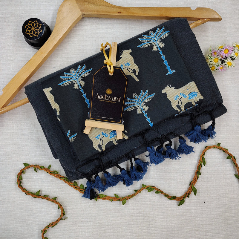 Grey Handloom Cotton Saree With Designer Blouse