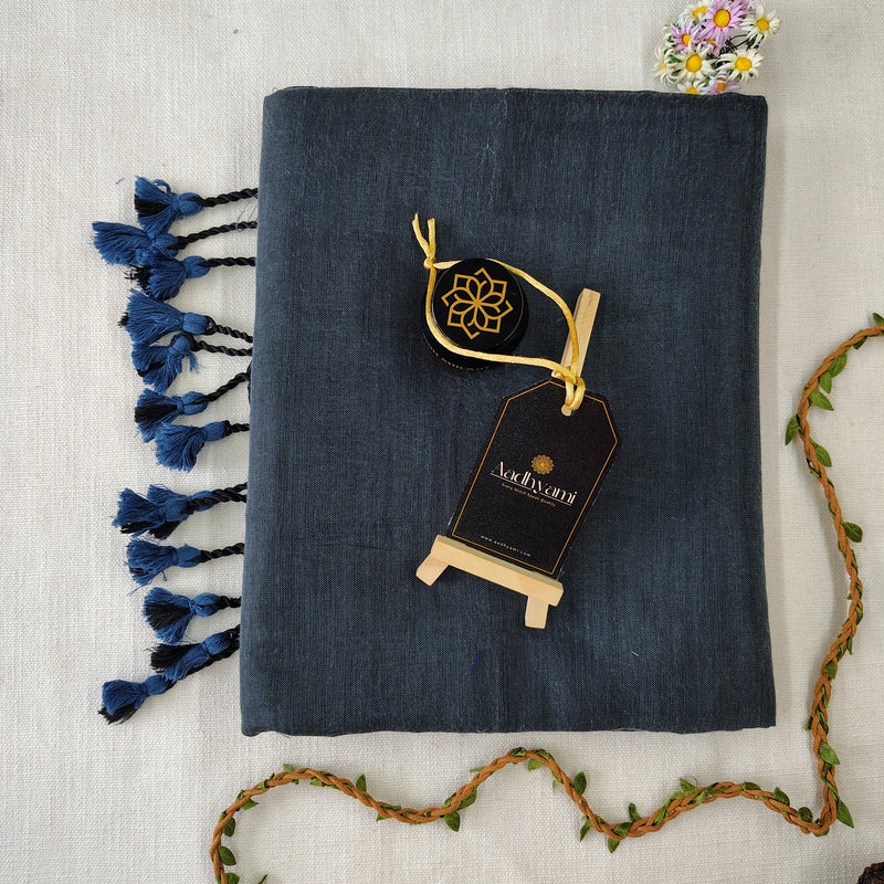 Grey Handloom Cotton Saree With Designer Blouse