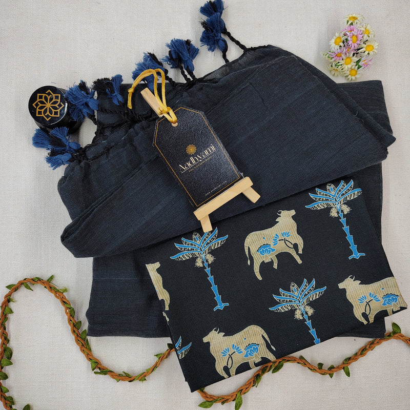 Grey Handloom Cotton Saree With Designer Blouse