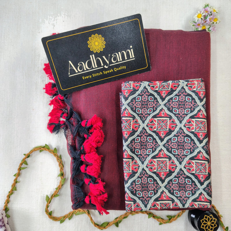 Maroon Handloom Cotton Saree With Designer Blouse