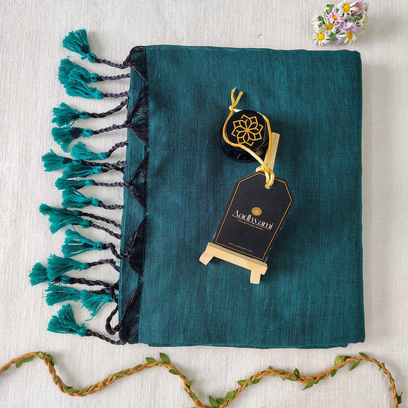 Rama Handloom Cotton Saree With Designer Blouse