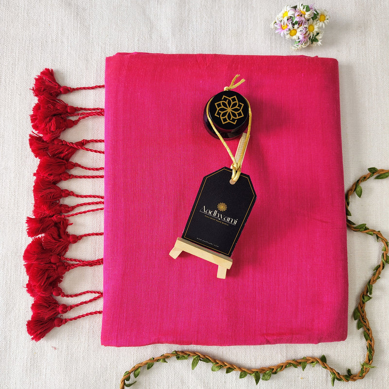 Gajri Handloom Cotton Saree With Designer Blouse