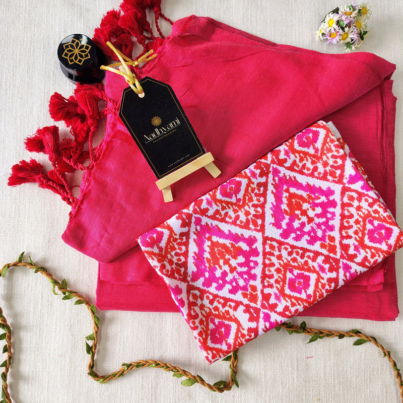 Gajri Handloom Cotton Saree With Designer Blouse